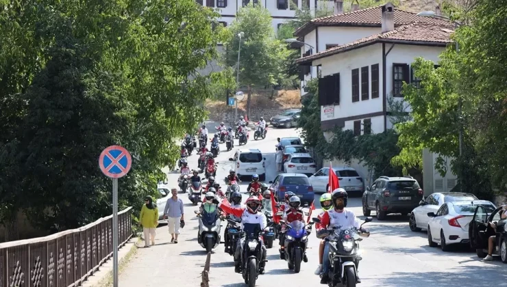 30 Ağustos Zafer Bayramı Törenleri Sakarya, Kocaeli, Bolu, Düzce, Karabük, Zonguldak ve Bartın’da Kutlandı