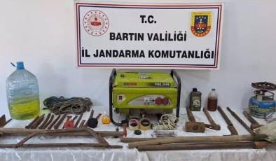 Amasra’da Kaçak Kazı Yapan İki Şüpheli Gözaltına Alındı