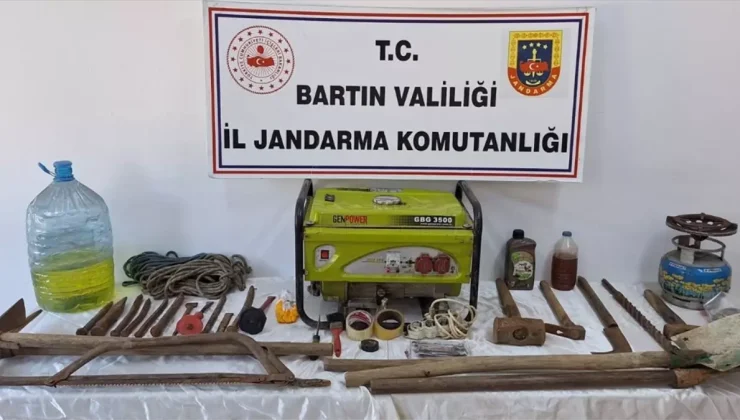 Amasra’da Kaçak Kazı Yapan İki Şüpheli Gözaltına Alındı